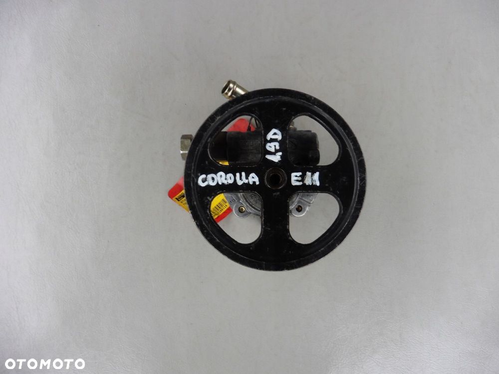 Pompa wspomagania Corolla E11 Lift 1,9 D - 3