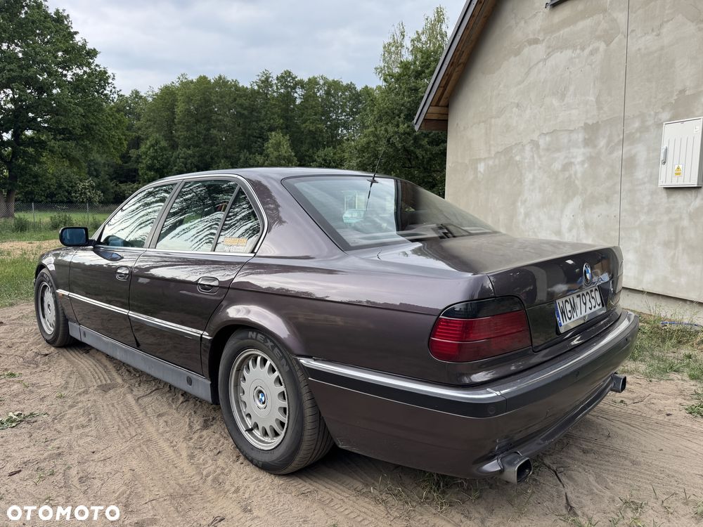 BMW Seria 7 - 6