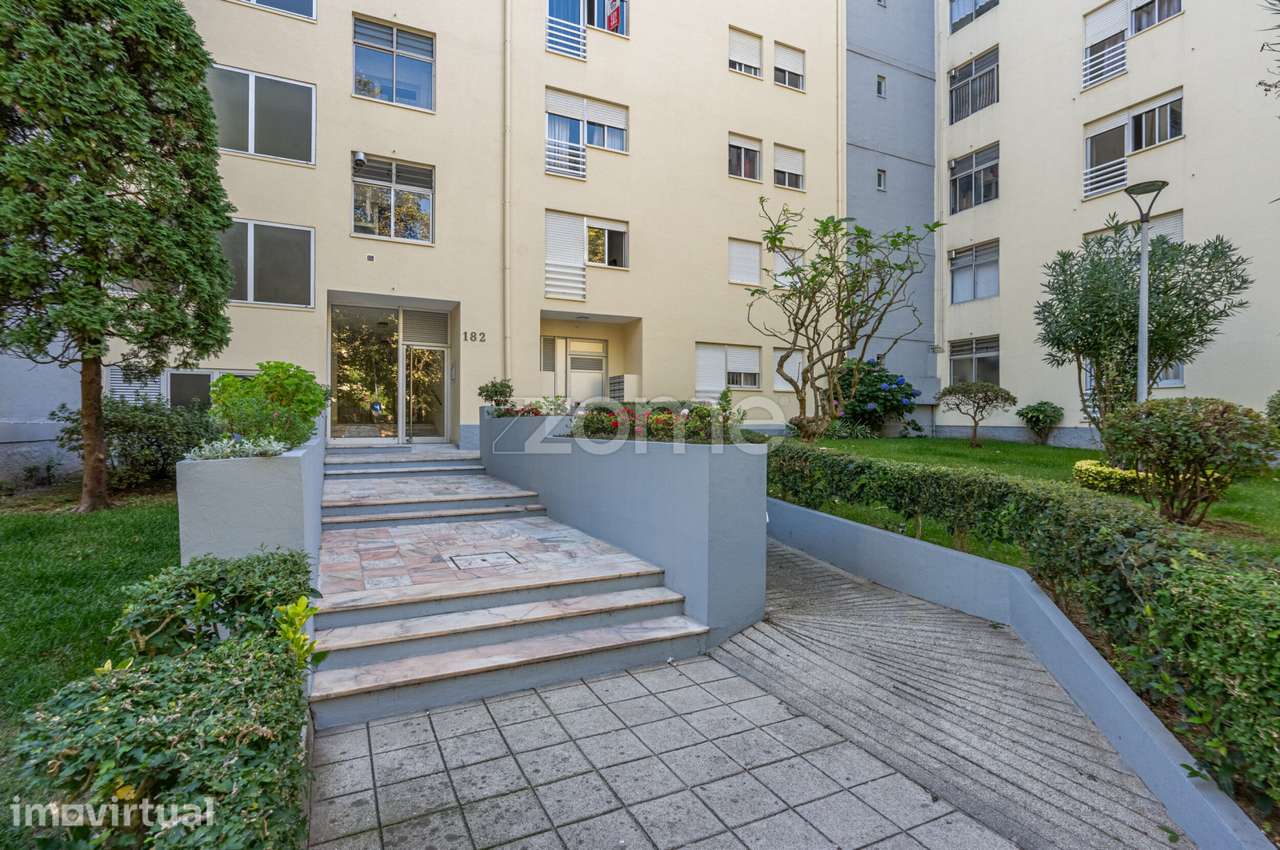 Apartamento T2 Ramalde - Grande imagem: 3/17