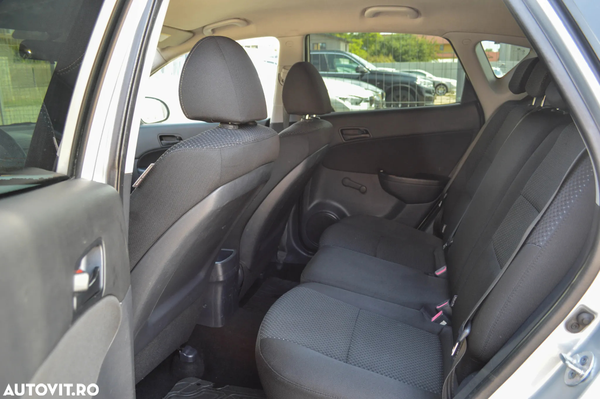 Hyundai i30 1.4 Comfort - 6