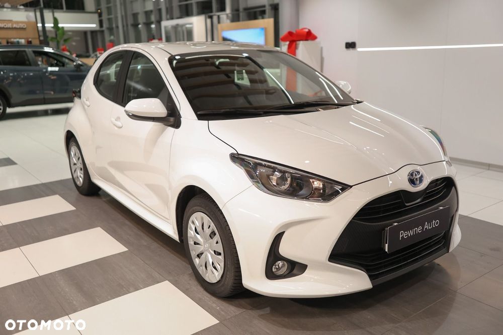 Toyota Yaris - 4