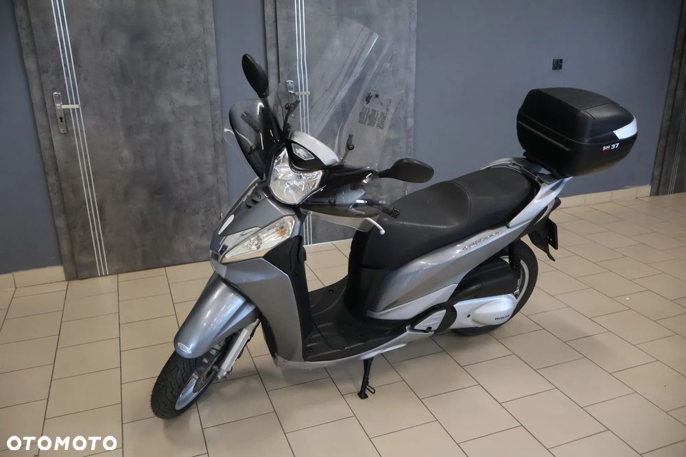 Honda SH - 10