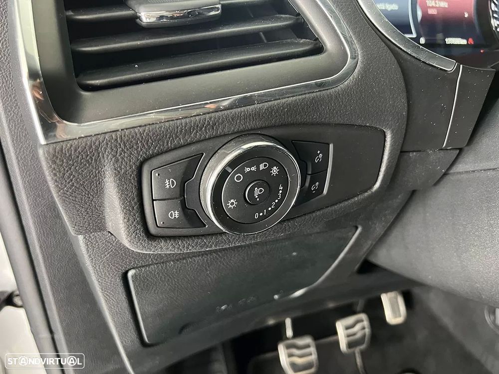 Ford S-Max 2.0 TDCi ST-Line - 22