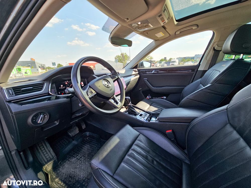 Skoda Superb 2.0 TDI 4x4 DSG Premium Edition - 11