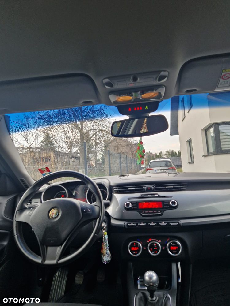Alfa Romeo Giulietta 2.0 JTDM 16V - 8