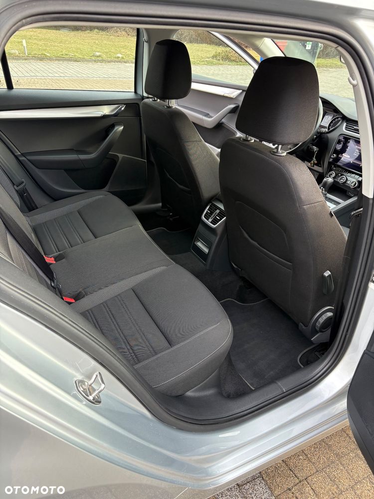 Skoda Octavia 1.5 TGI G-TEC DSG Ambition - 11