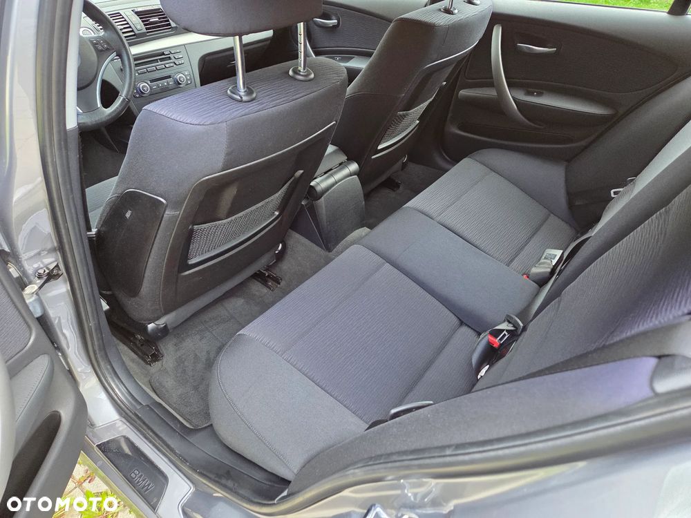BMW Seria 1 118d - 7