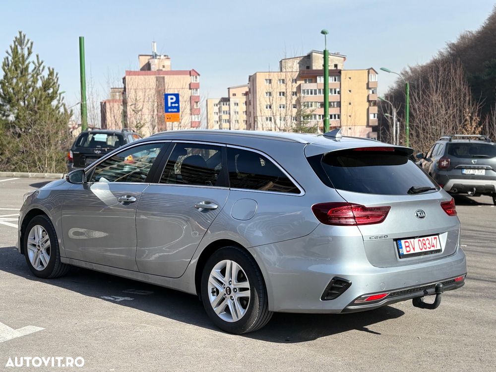 Kia Ceed - 4