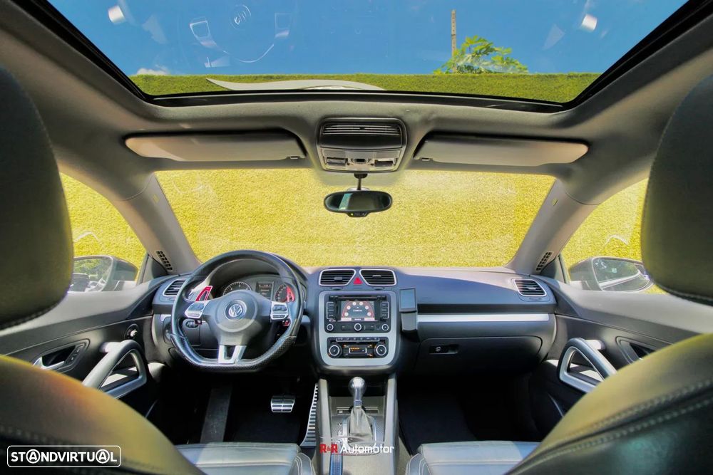 VW Scirocco 2.0 TDI Sport DSG - 25