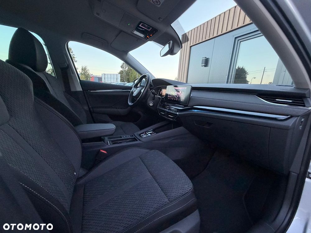 Skoda Octavia 2.0 TDI DSG Edition Plus - 26