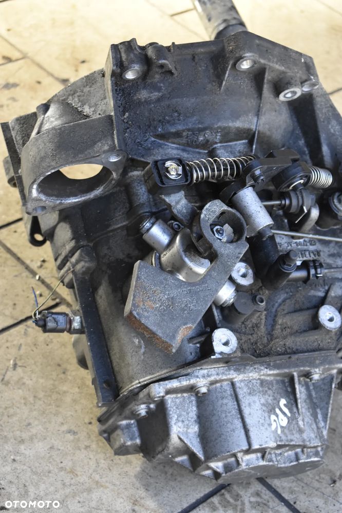 SKRZYNIA BIEGÓW JPG MANUALNA 6-BIEGOWA VW GOLF V 1.4 TSI 122KM - 4