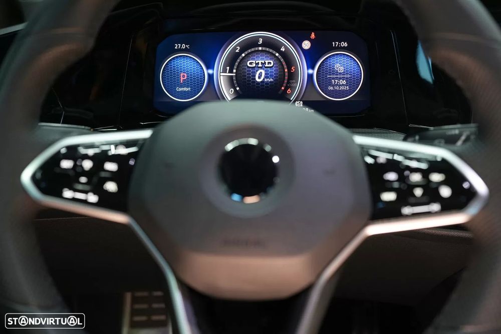 VW Golf 2.0 TDI GTD DSG - 26