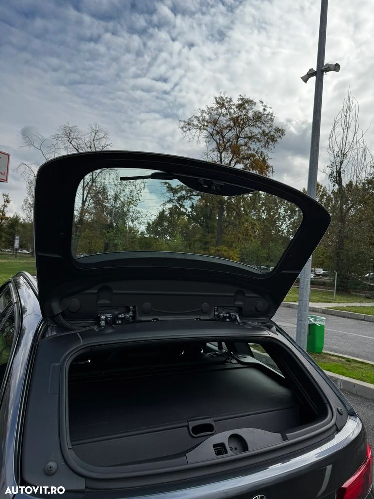 BMW Seria 3 320d Touring xDrive Aut. M Sport - 23