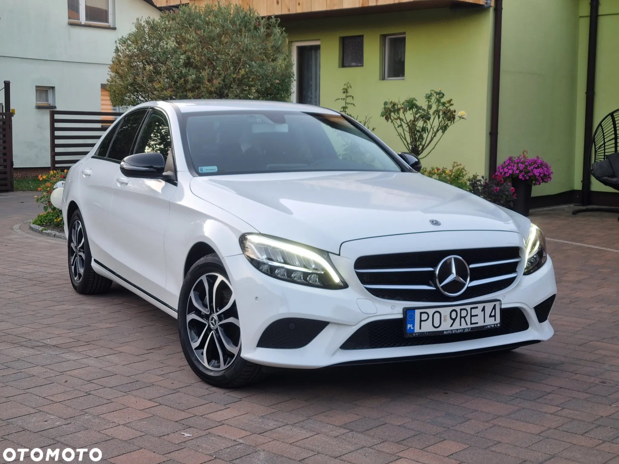 Mercedes-Benz Klasa C 220 d 4MATIC 9G-TRONIC - 17