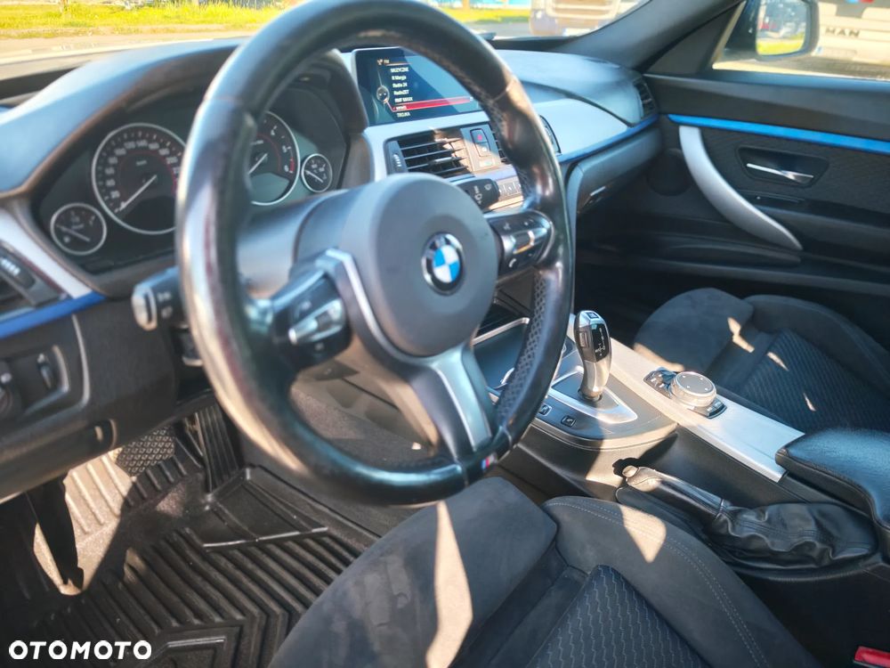 BMW 3GT 318d M Sport - 13