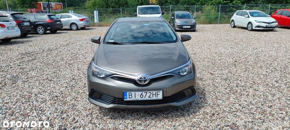 Toyota Auris - 3