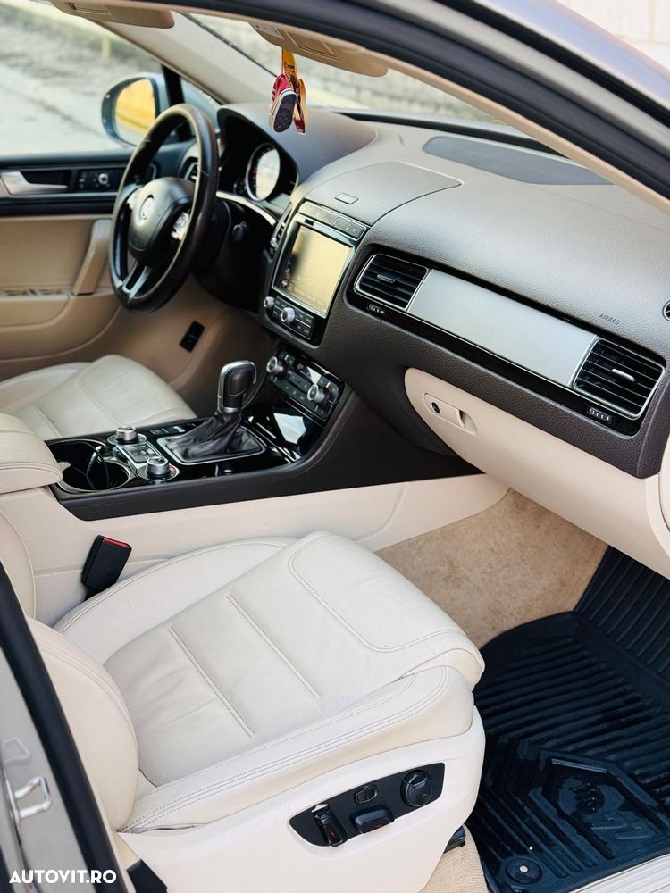 Volkswagen Touareg 3.0 V6 TDI BMT - 6