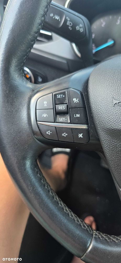 Ford Focus - 7