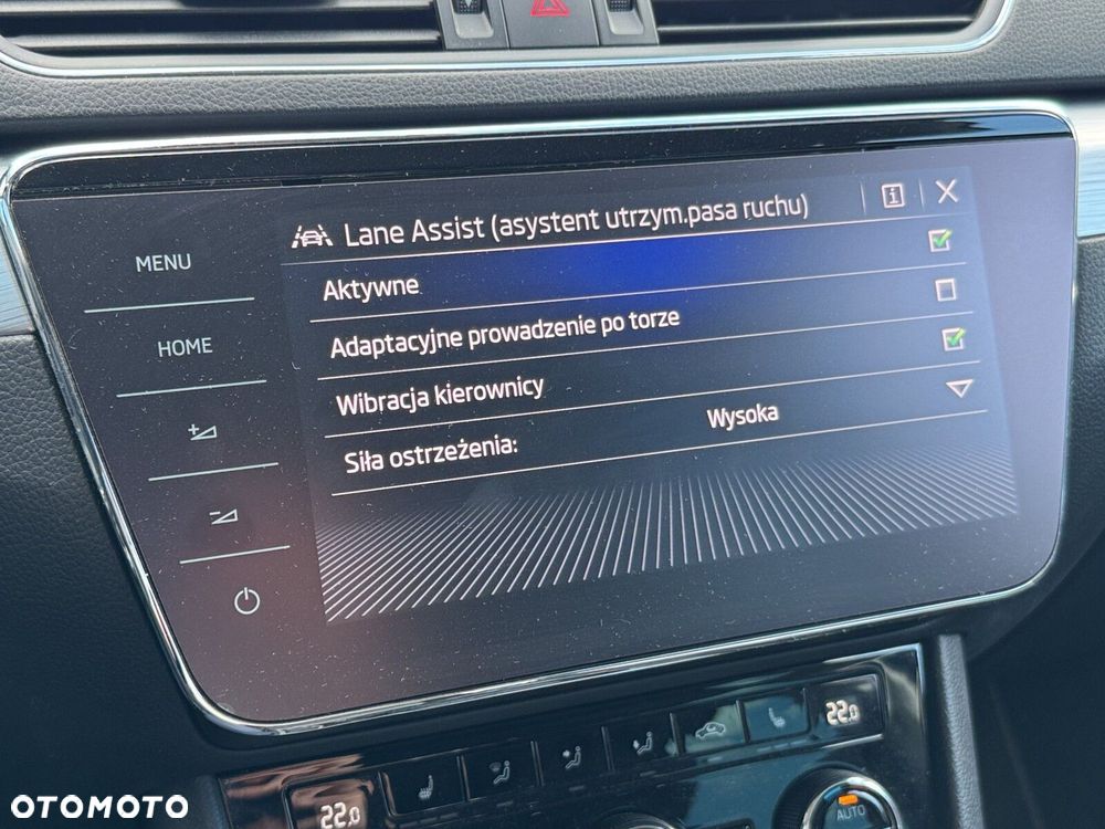 Skoda Superb 2.0 TDI SCR Ambition DSG - 37
