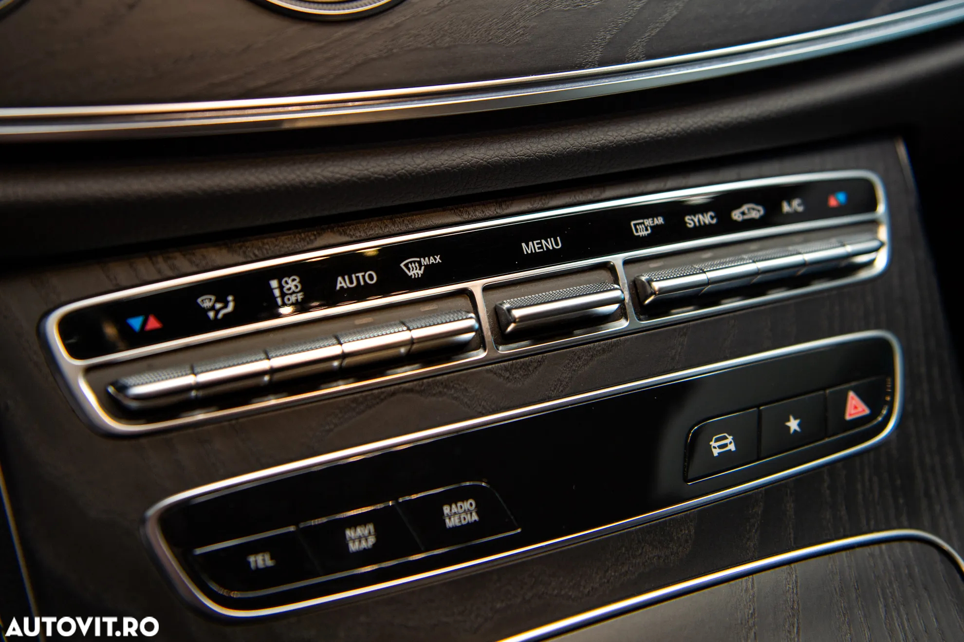 Mercedes-Benz E 220 d 9G-TRONIC Avantgarde - 20