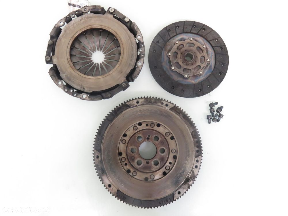 KOŁO DWUMASOWE FIAT PUNTO II 1.9 JTD 1024995 262539 791677 - 1
