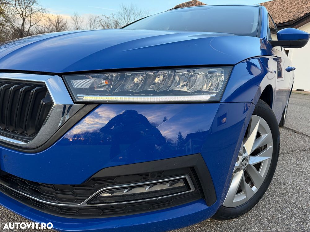 Skoda Octavia 2.0 TDI STYLE DSG - 14