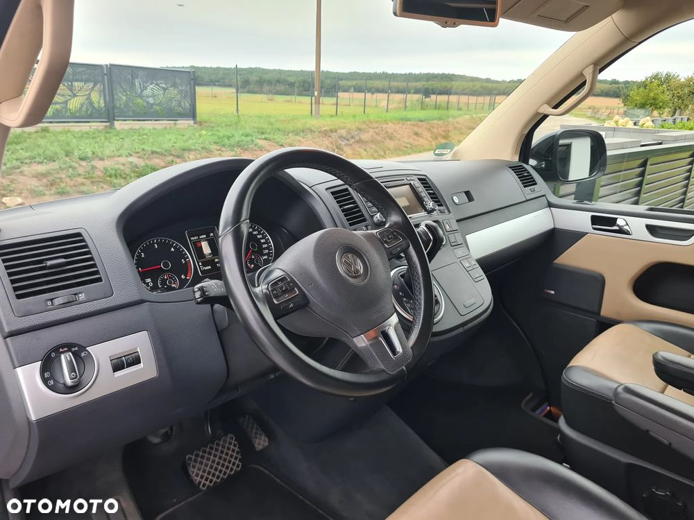 Volkswagen Multivan - 4
