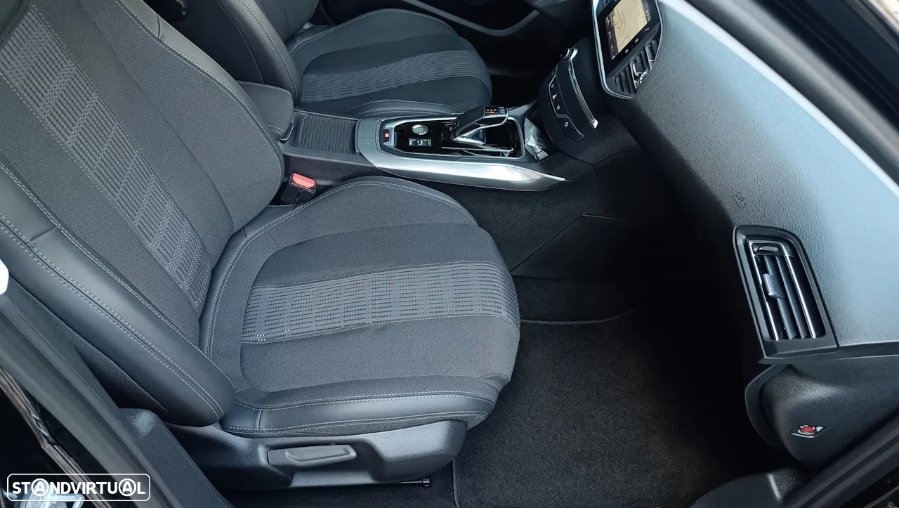 Peugeot 308 1.2 PureTech Allure EAT8 - 20