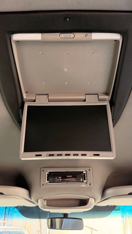 Mercedes-Benz Sprinter - 30