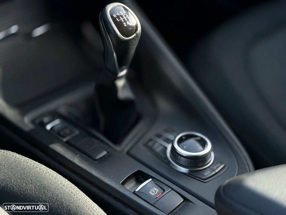 BMW X1 16 d sDrive - 19