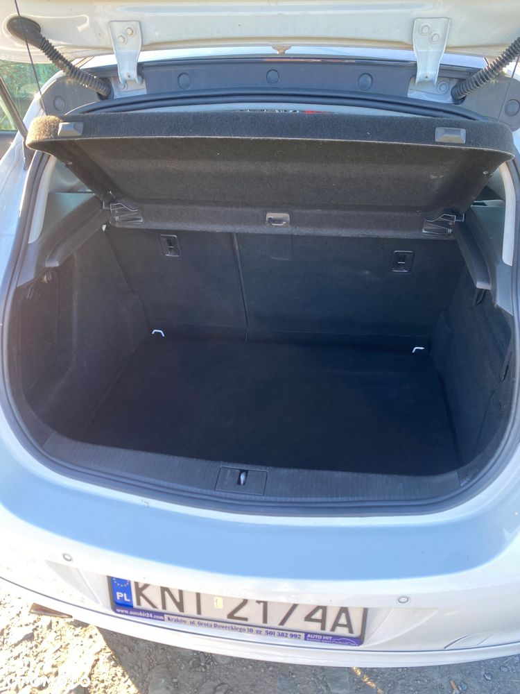Opel Astra IV 1.4 T Cosmo - 8