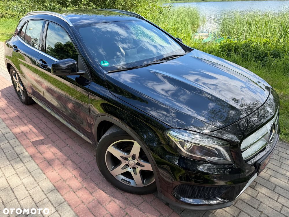 Mercedes-Benz GLA 200 AMG Line - 25