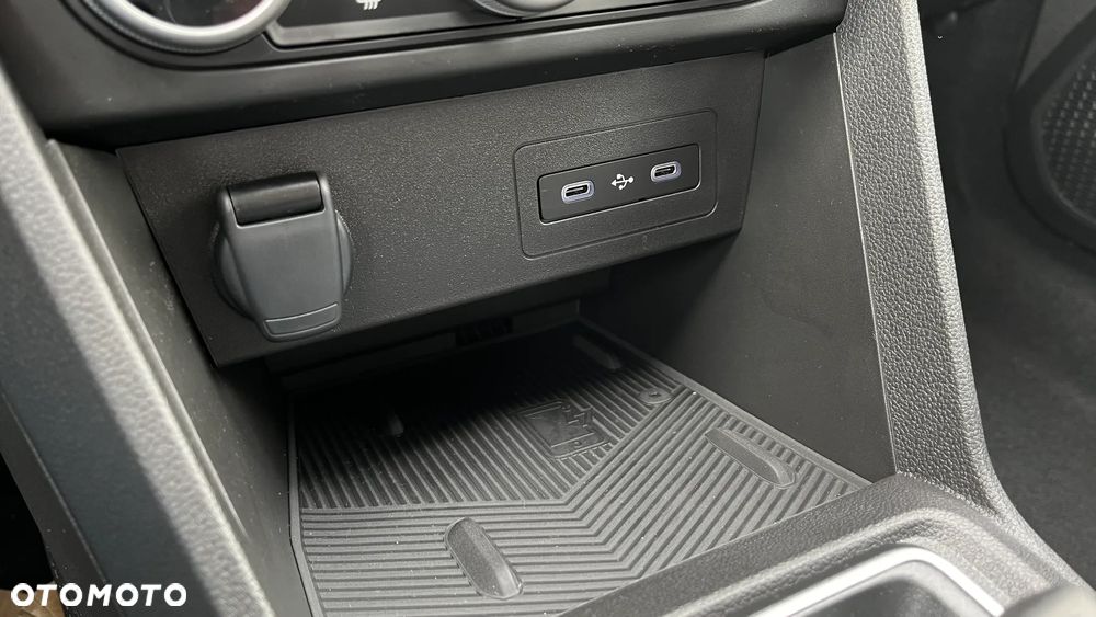 Dacia Jogger 1.8 Full Hybrid 155 Journey MMT 7os - 12
