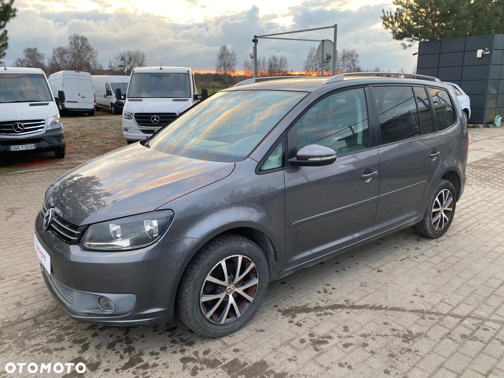 Volkswagen Touran 1.6 TDI DPF DSG Comfortline - 3