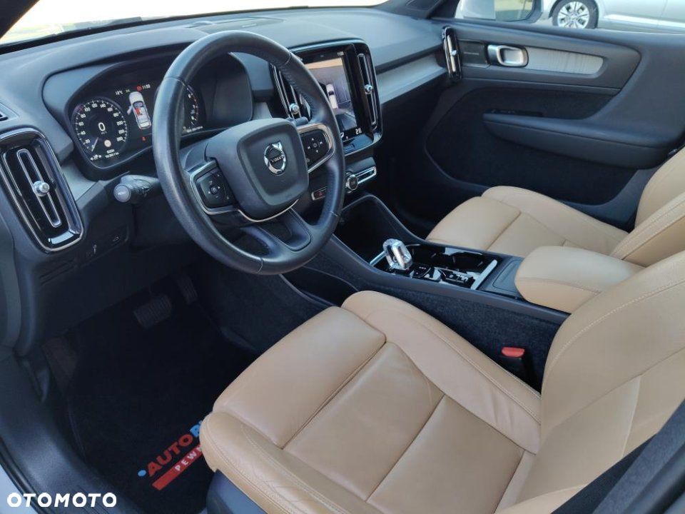 Volvo XC 40 - 16