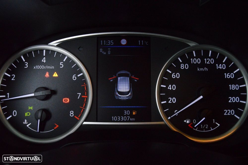 Nissan Micra 1.0 IG-T Tekna - 33