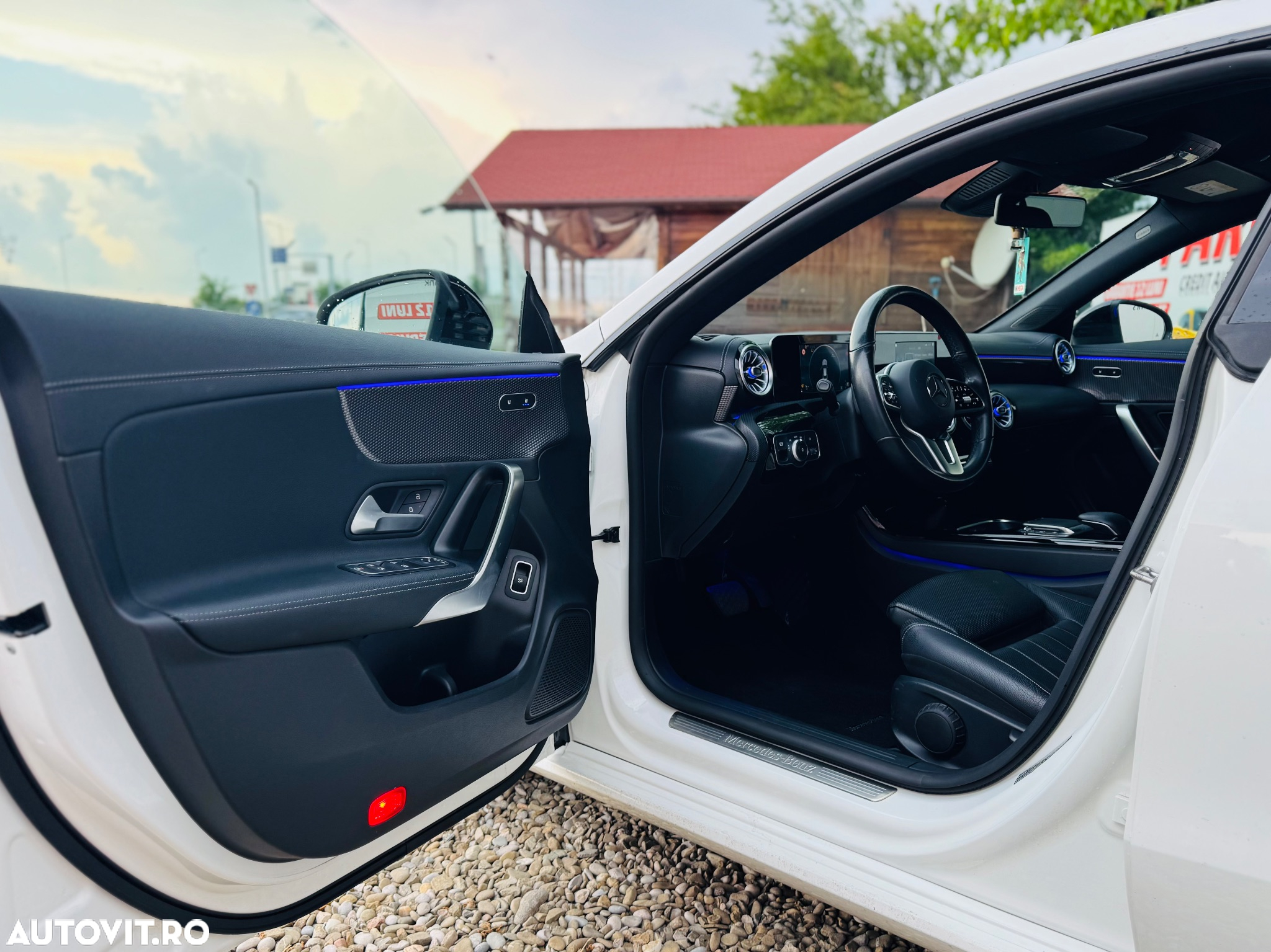 Mercedes-Benz CLA 200 d Coupe Aut. - 9