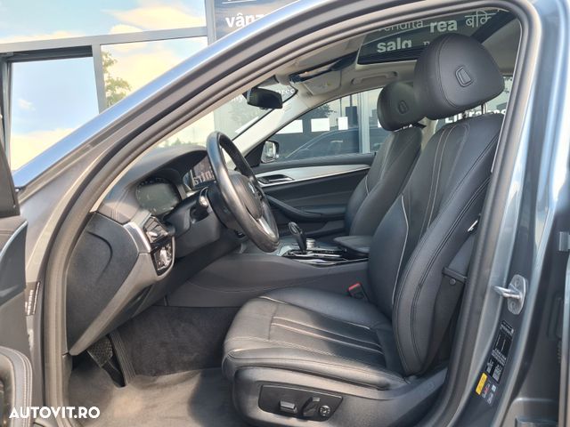 BMW Seria 5 530e Aut. Luxury Line - 9