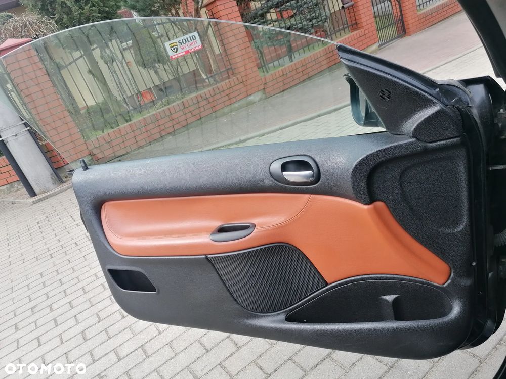 Peugeot 206 - 23