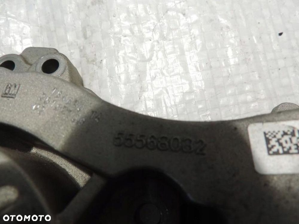 POMPA WODY OPEL CORSA D 1.2 1.4 XER 55568032 - 3