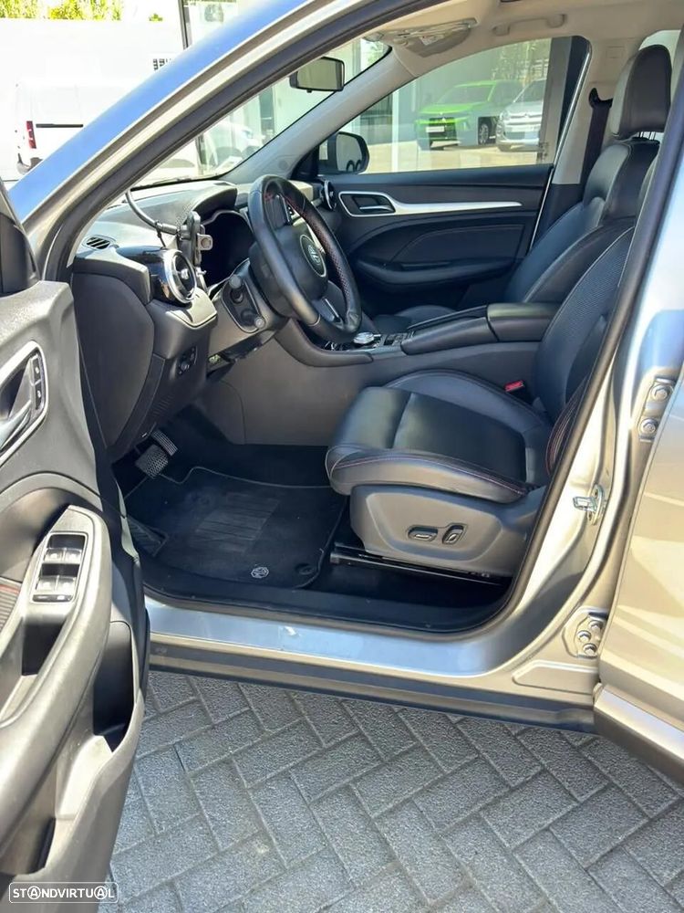 MG ZS Maximal Luxury - 15