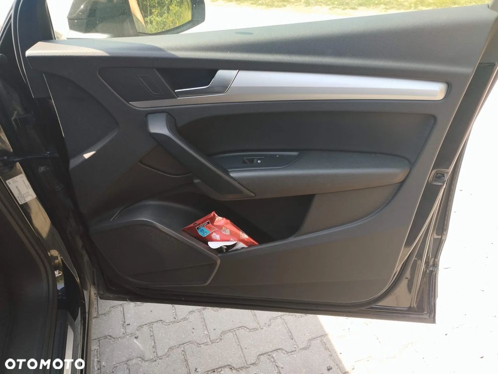 Audi Q5 40 TDI quattro S tronic S line - 23