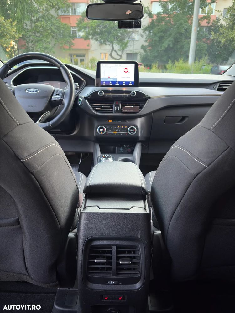 Ford Kuga 1.5 EcoBlue A8 FWD Titanium - 12