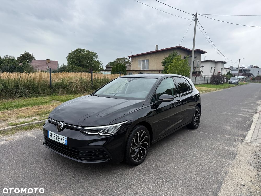 Volkswagen Golf 1.5 TSI HEV R-Line - 1