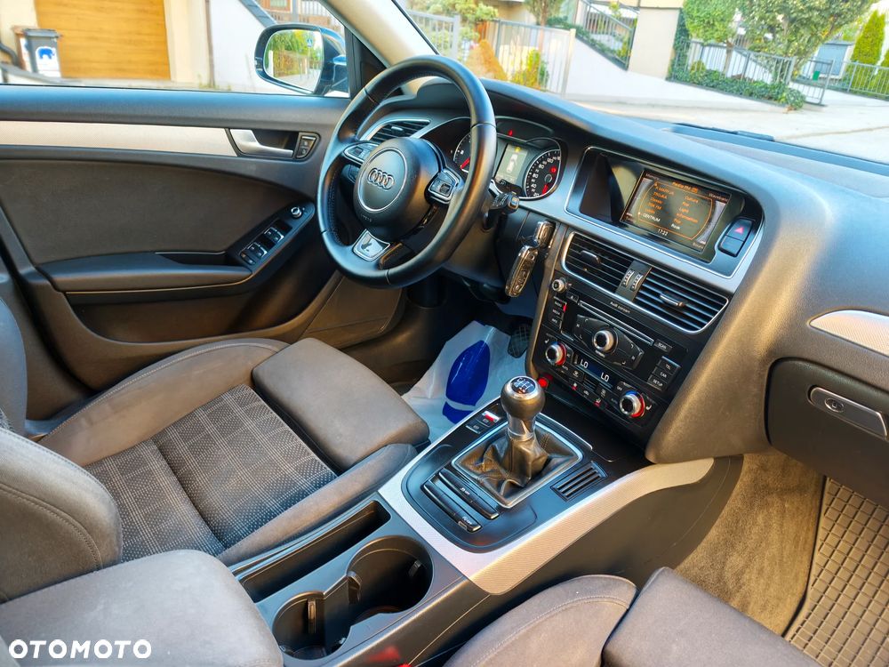 Audi A4 Avant 2.0 TDI ultra DPF Attraction - 21