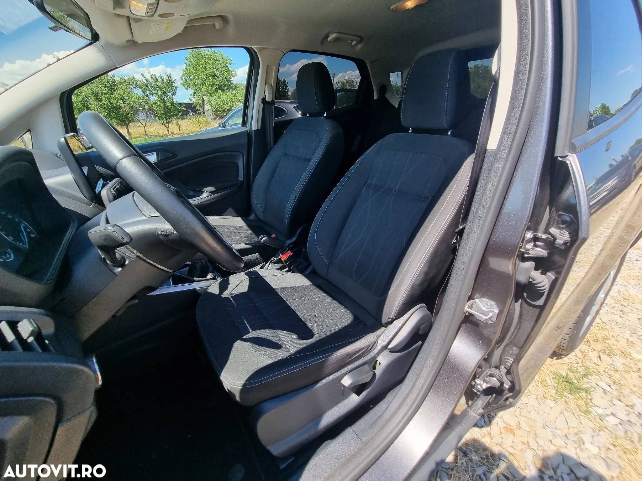 Ford EcoSport 1.0 EcoBoost Titanium - 9