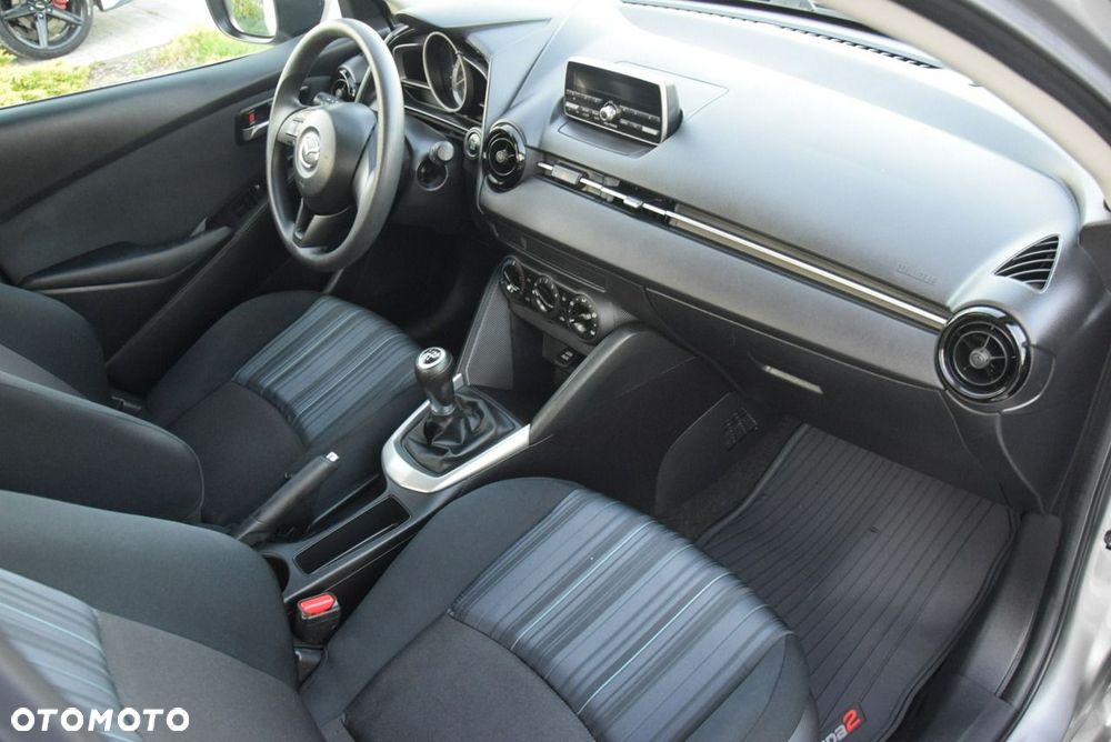 Mazda 2 1.5 Skygo - 29