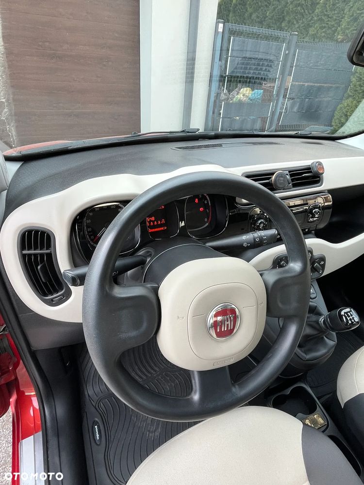 Fiat Panda 1.2 Lounge EU6 - 4