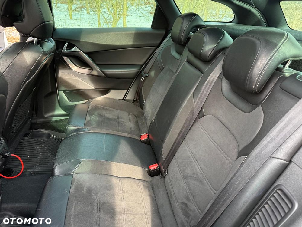 Citroën DS5 2.0 HDi Hybrid4 SoChic MCP - 10