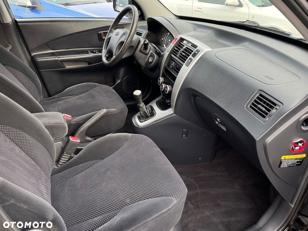 Hyundai Tucson 2.0 2WD GLS Style - 11